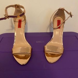 Rose gold heels size 9